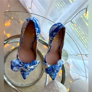 BNWT Ted Baker Blue and White Heels with Front Bow,Ryanah  Pointed Toe Pump